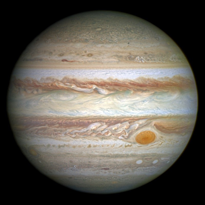 NASA objavila nove fotografije Jupitera