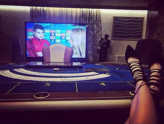 Tijana Ajfon ne može da odoli novom poroku! Kocka se! (FOTO)
