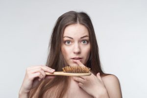 6 namirnica koje mogu smanjiti opadanje kose!