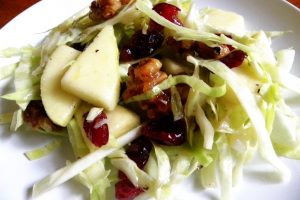 Recept dana: Salata od kačkavalja i šunke