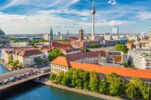 Velika promena u Nemačkoj: Mesečna karta za sve gradske prevoze od sada 49 evra