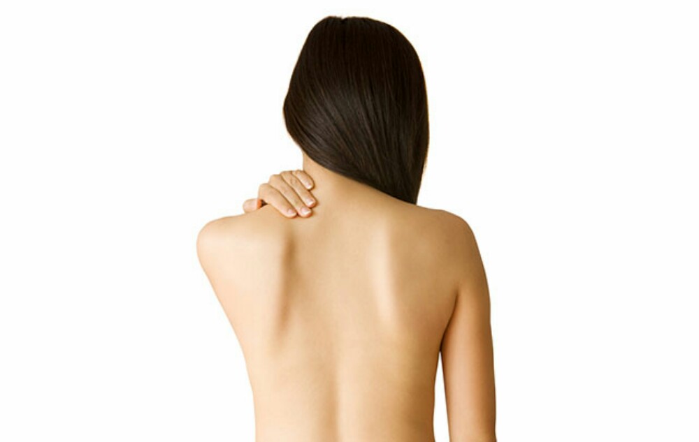 Kako se rešiti dosadnih bubuljica na leđima?