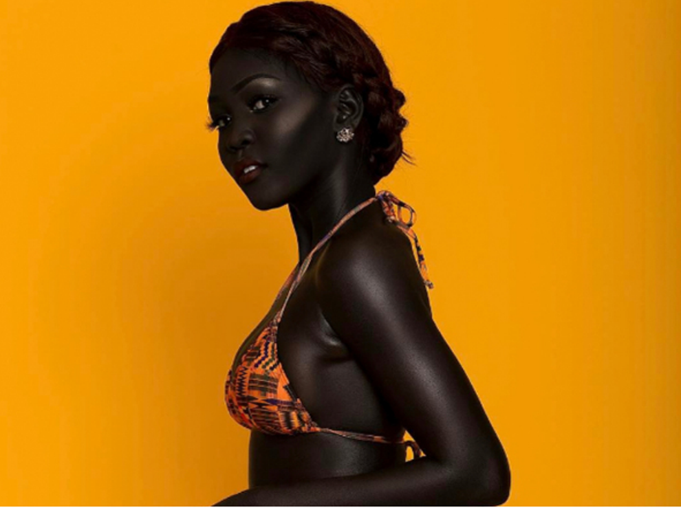 Model iz Južnog Sudana i danas trpi uvrede zbog neobično tamnog tena