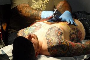 Da li su tetovaže opasne? Neke boje jesu!