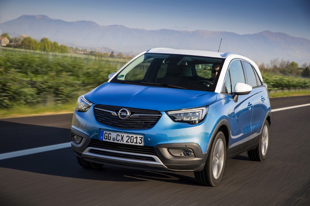 Opel Crossland X 306444