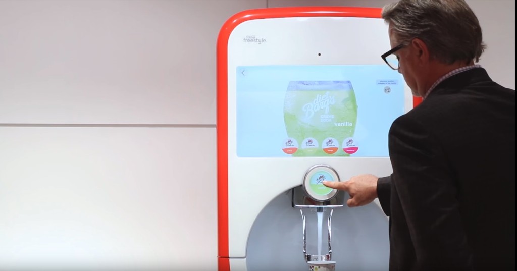 Novi Coca-Cola automat omogućava kupcima da mešaju ukuse pomoću aplikacije