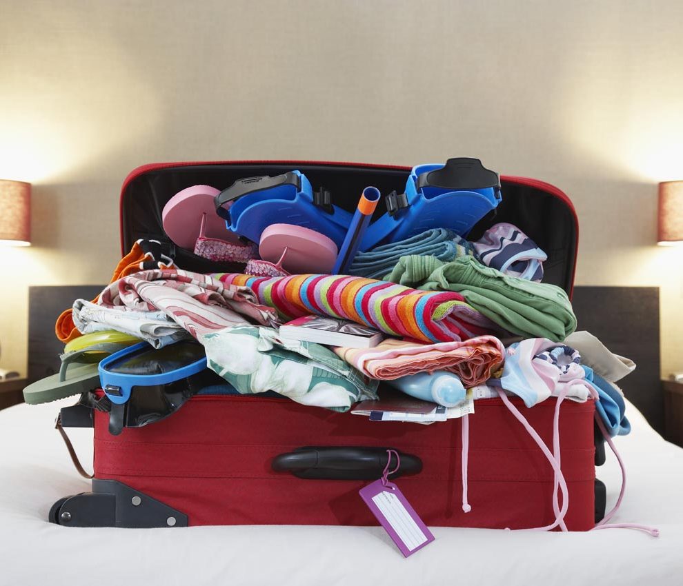 Kako da u kofer stane što više stvari? Uz pomoć ovih trikova pakovanje će biti nikad LAKŠE, BRŽE i JEDNOSTAVNIJE