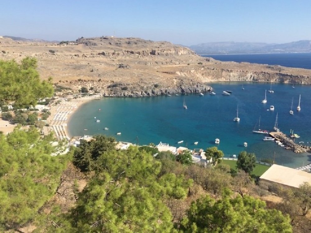 Grci danas otvorili 500 plaža: Ovako će izgledati kupanje OVOG LETA!