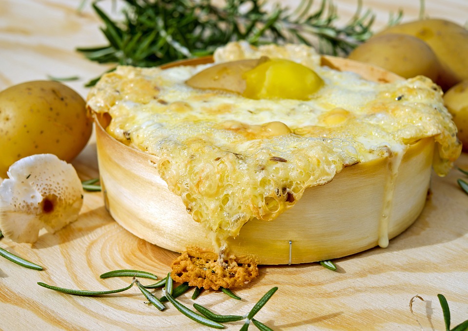 Krompir sa četiri vrste sira