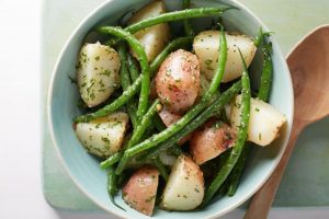 RECEPT DANA: Gurmanska krompir salata