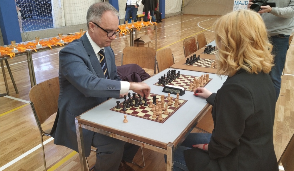 Manifestacijom "Kraljica šaha" počeo je 51. Osmomartovski međunarodni velemajstorski turnir šahistkinja