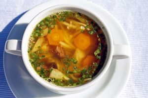 RECEPT DANA: Supica od povrća spremna za samo 20 minuta