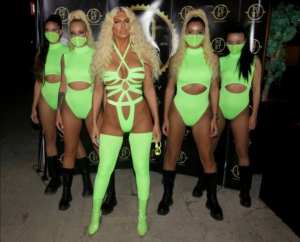 Jelena Karleuša napravila pometnju prvim nastupom