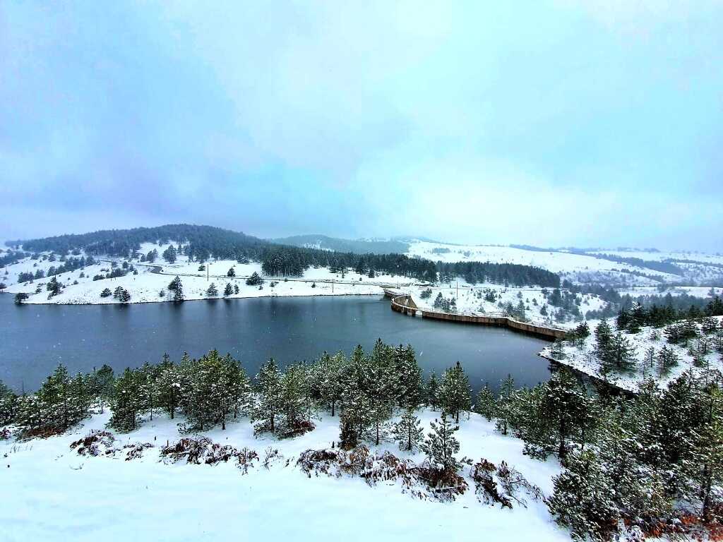 LET IZNAD ZLATNIH BOROVA: SVETSKA, A NAŠA, NAJDUŽA GONDOLA NA SVETU!