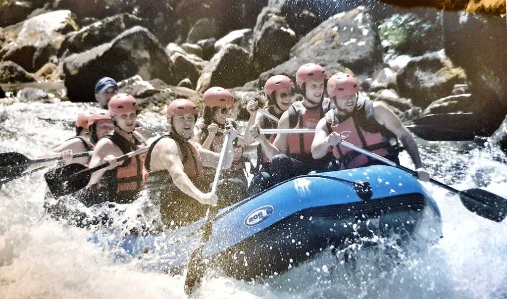 Željni ste adrenalina? Rafting Drinom i Tarom napuniće vam baterije do maksimuma!