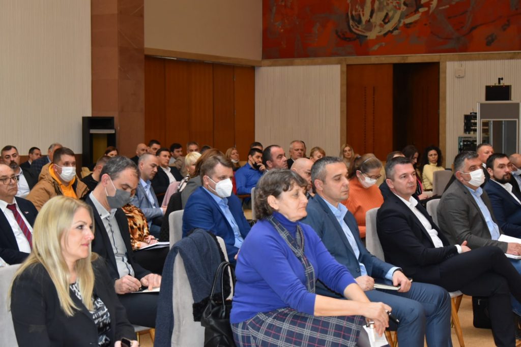 Vujović: Važno je da zajedno rešavamo probleme za dobrobit građana  