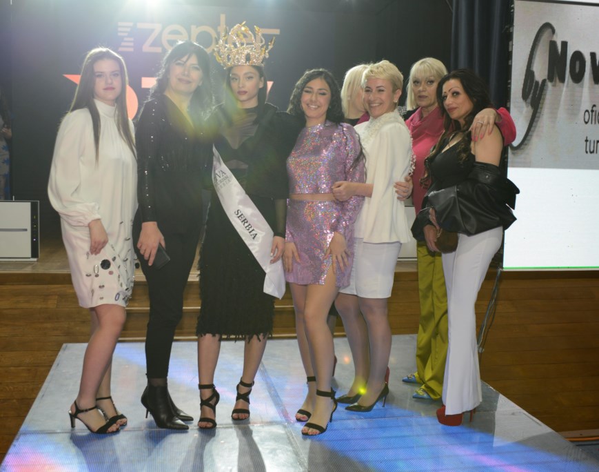Zepter Diva turizma Srbije: 14 finalistkinja predstavilo 14 gradova Srbije (FOTO)