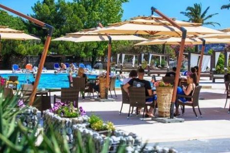 Letovanje može da počne! Hotel “Princess” u Bar-u u Crnoj Gori uveliko dočekuje turiste iz regiona, Poljske, Nemačke I Izraela!