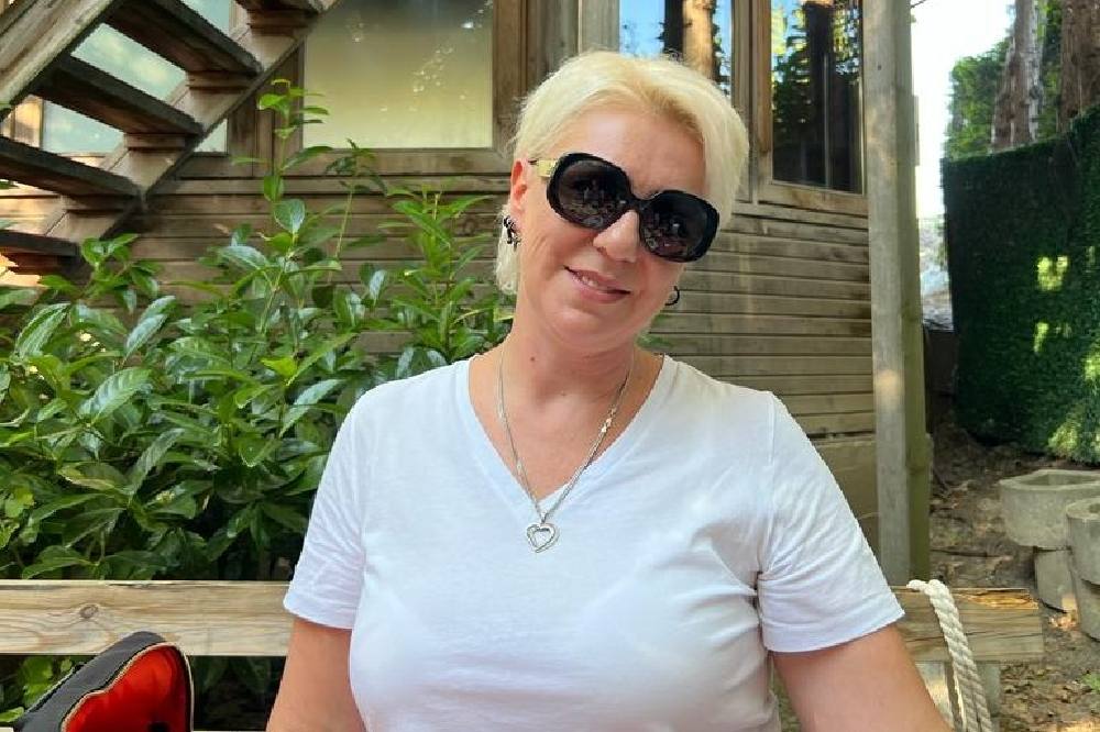 Grandova pevačica Elma Hrustić dobila neobičan poklon u srcu Istanbula