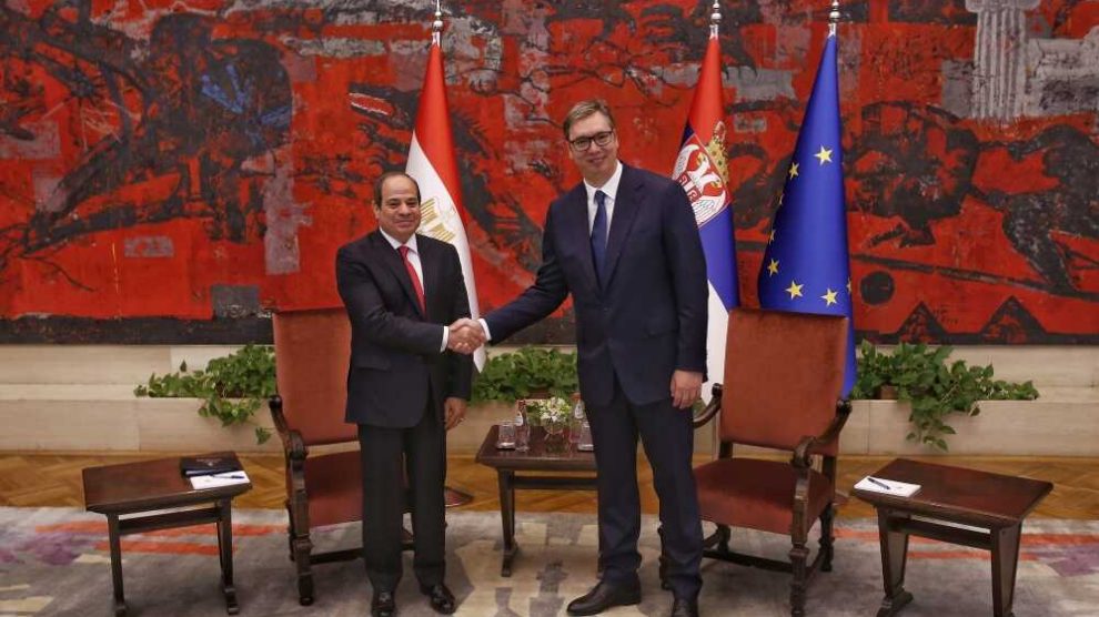 Predsednik Srbije odlikovao Al Sisija: Egipat je bratska zemlja i zajedno ćemo uraditi mnogo za budućnost!