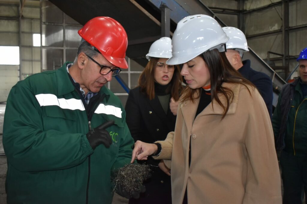 Ministarka Vujović posetila fabriku za reciklažu otpadnih guma „Eko risajkling“