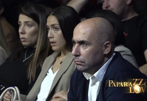 Uhvaćena u javnosti bez šminke: Milena Ćeranić se pojavila u publici i niko je nije prepoznao