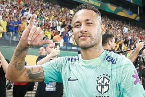 Brazilski fudbaler Nejmar mora na operaciju kolena, pauzira do kraja sezone