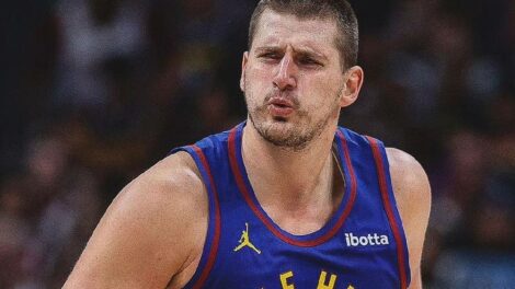 Jokić razbio Dončića u istorijskom meču, NBA liga ga pokrala i razbesnela navijače