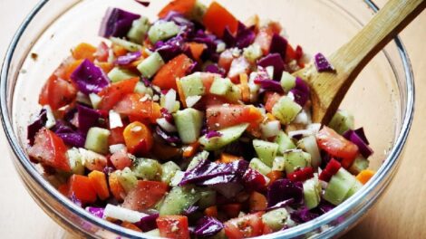 Posne salate koje će vas zasititi! Zameniće vam kompletan obrok!