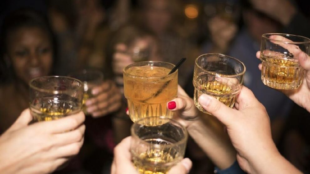 Lekari objasnili koji je „najzdraviji“ alkohol za jetru