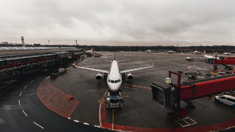 Ova avio-kompanija meri putnike pre ulaska u avion